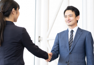 医療介護向けサービスを提供する一般企業